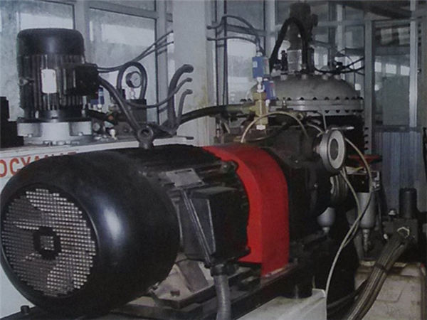 PU-600�߉��l���O��